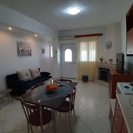 Roussa's View Apartment Sitia (Crete)
